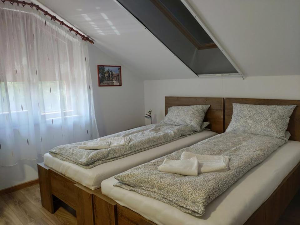 Gondos Vendeghaz Otel Niuved Dış mekan fotoğraf